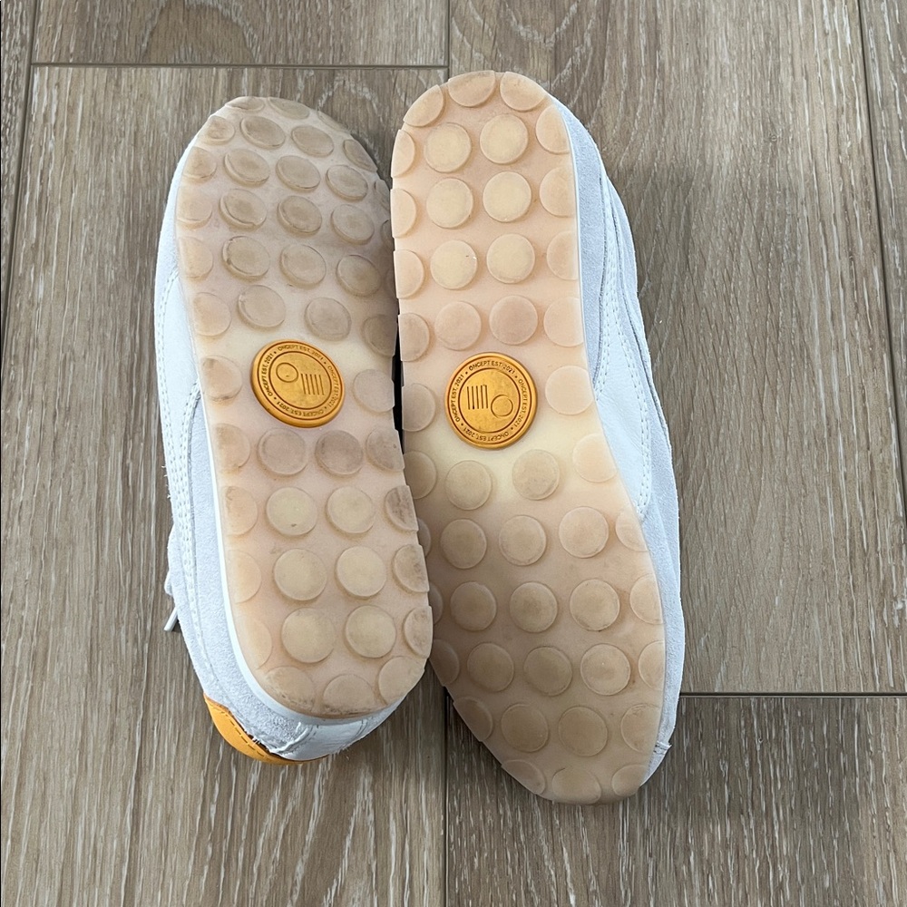 Oncept ballet flat sneaker ice color size 7.5, worn once, suede, lightweight - Picture 6 of 10